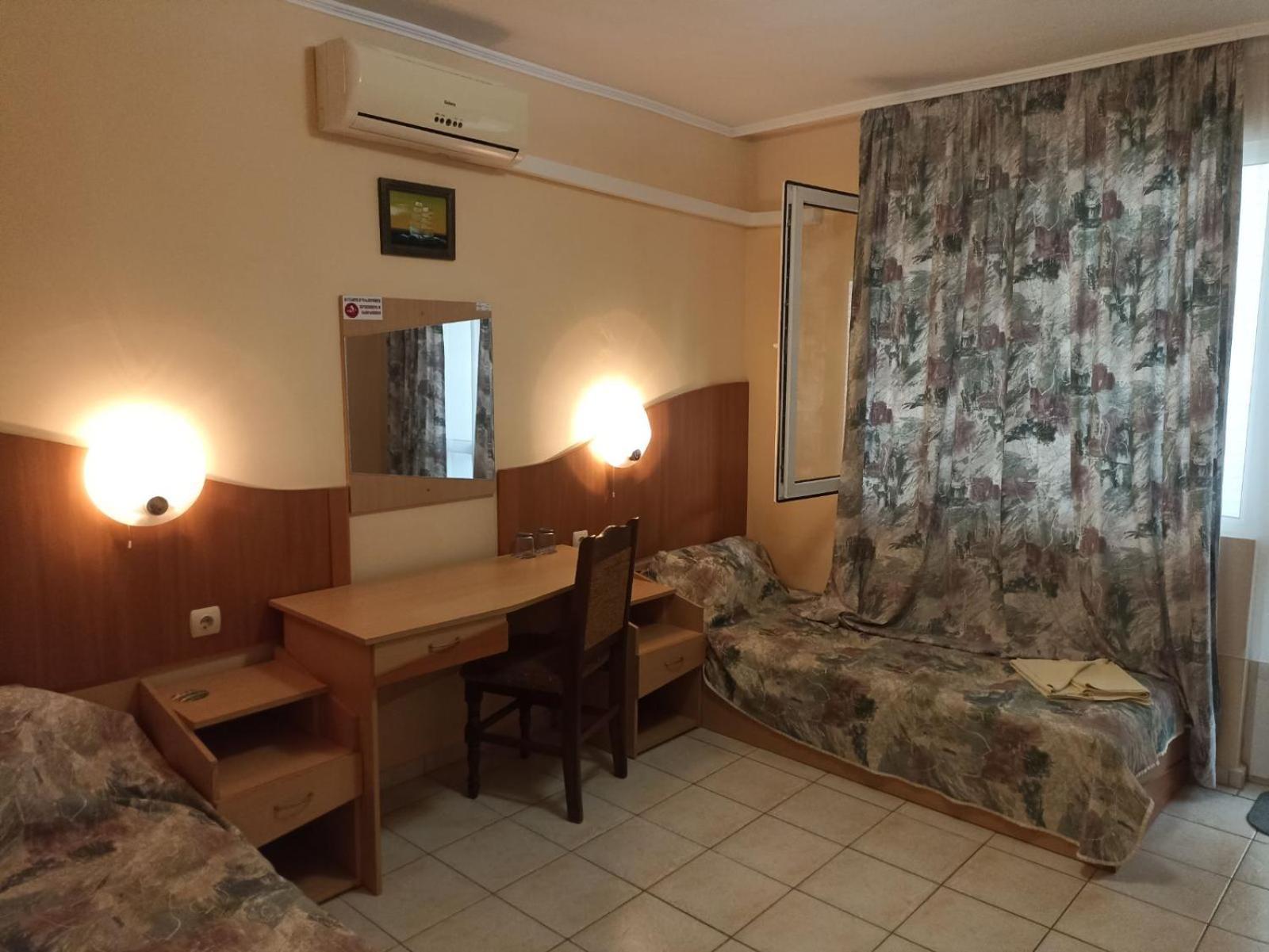 Krasi Hotel 拉夫达 外观 照片