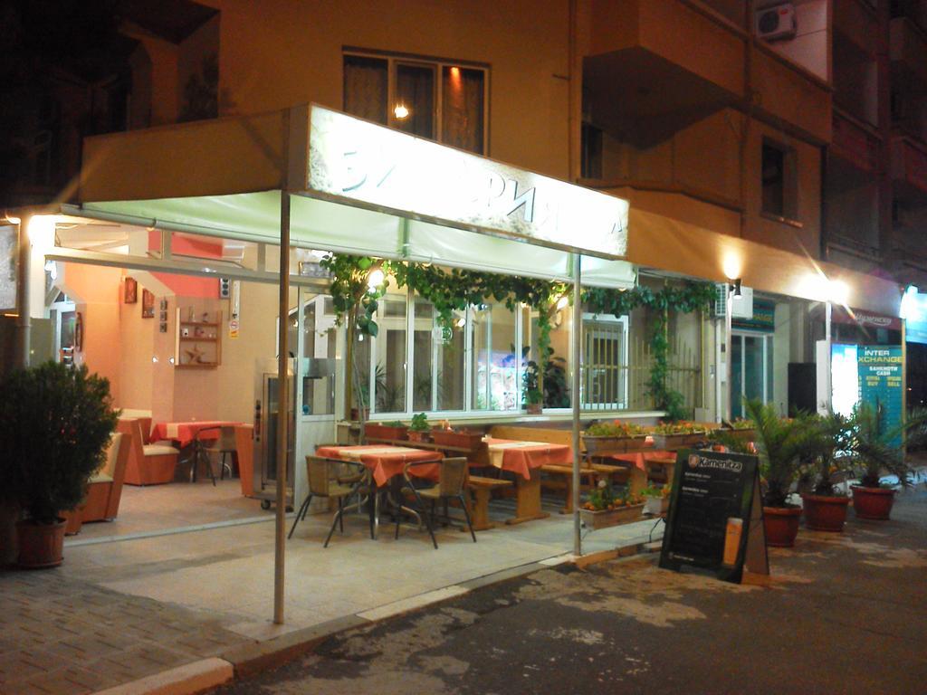 Krasi Hotel 拉夫达 外观 照片