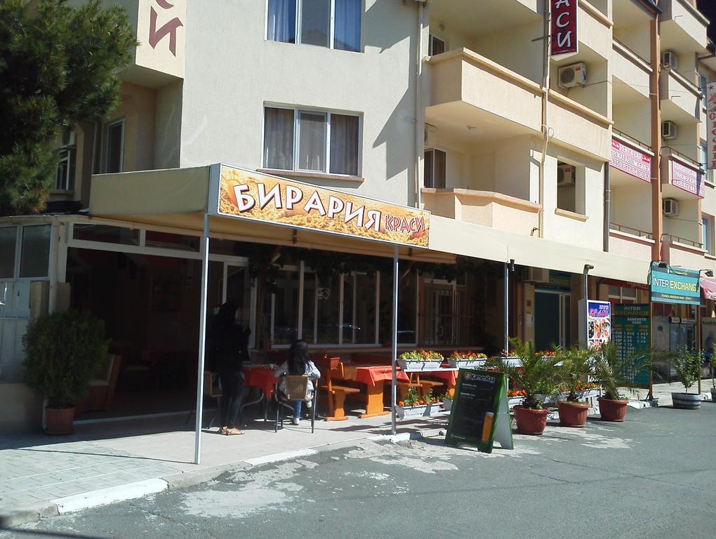 Krasi Hotel 拉夫达 外观 照片